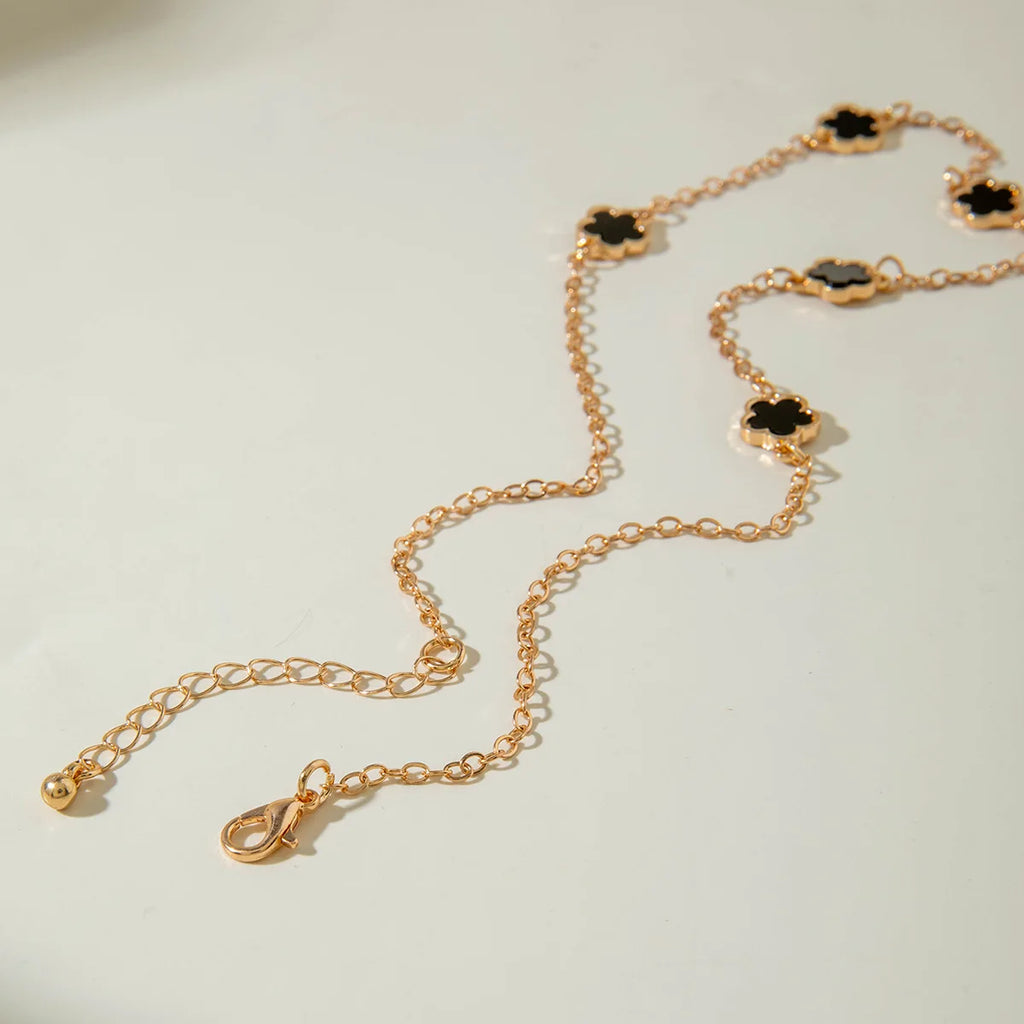 Collier design floral